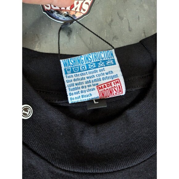 SKAARS AKIRA KANEDA Black T-shirt Mega Print Front Back Large NWT - Picture 8 of 9